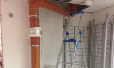 Benevento: mitigazione Radon in negozio - Dettaglio tubo aspirazione 01